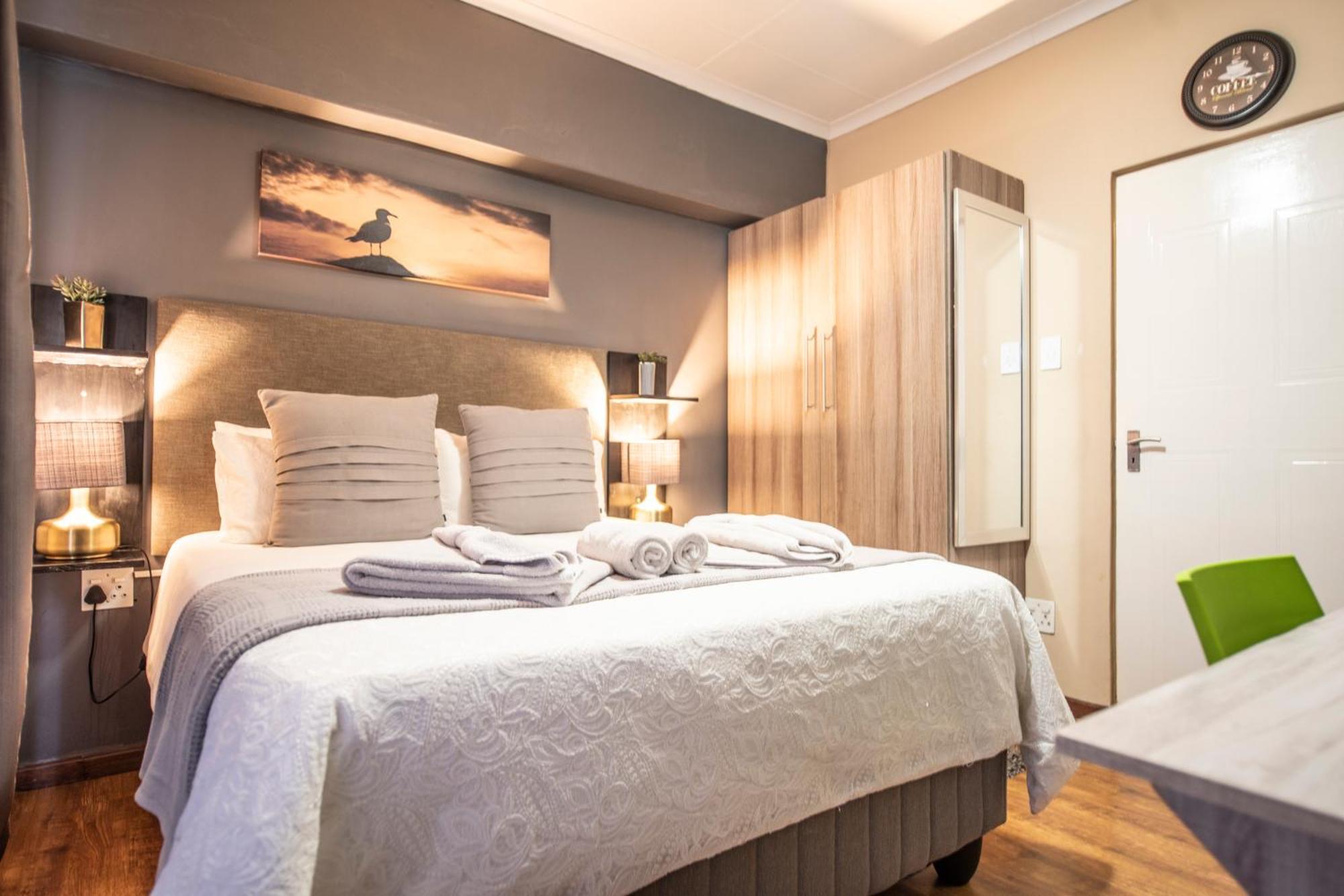 Meadowbrook Guesthouse Pretoria Bagian luar foto