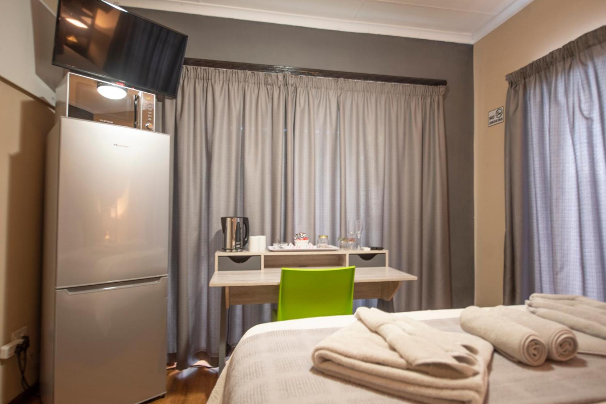 Meadowbrook Guesthouse Pretoria Bagian luar foto